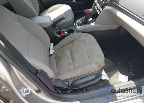 2020 Hyundai Elantra Sel from USA, damaged, VIN 5NPD84LF1LH614225